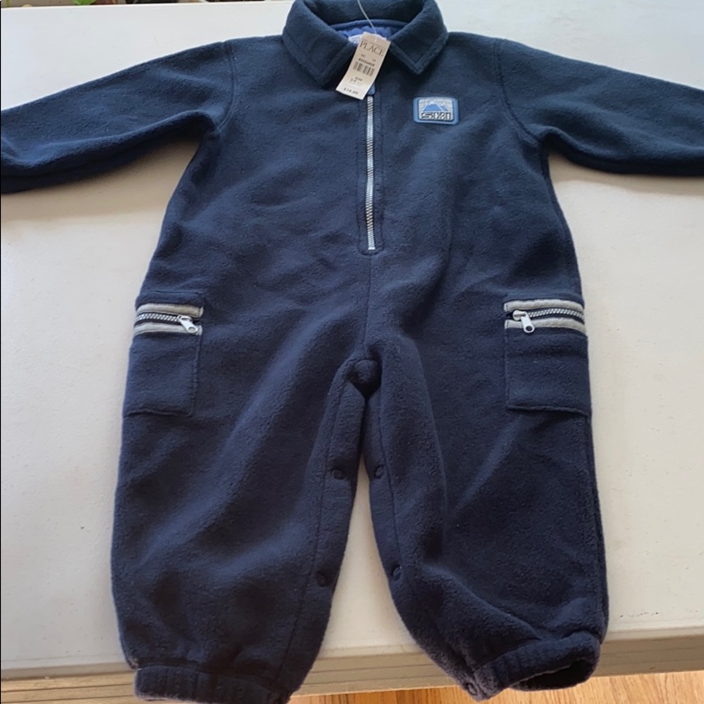 NWT. Children’s Place navy fleece. 24 mos.